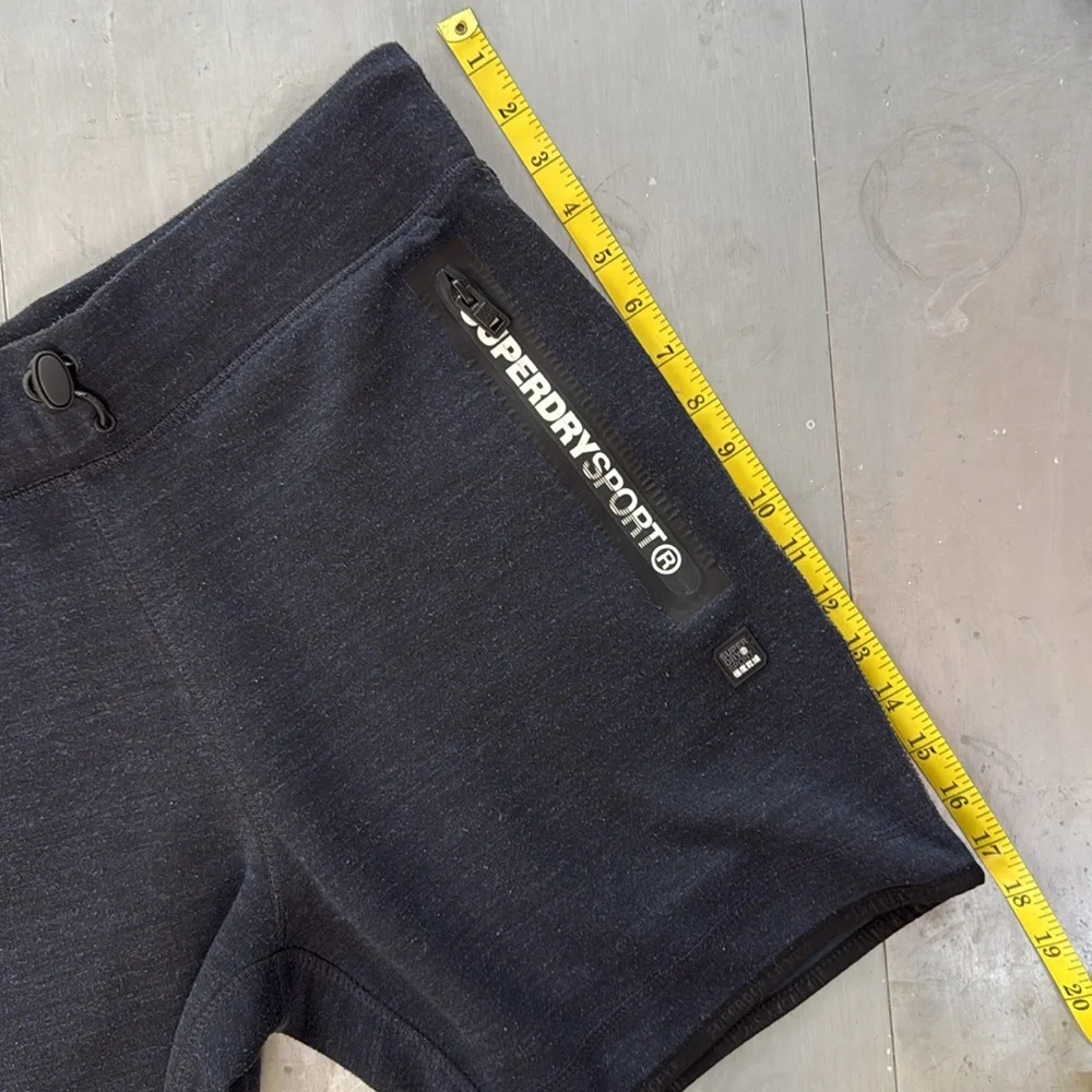 Superdry Sport Gym Tech dark blue men’s shorts size L, EUC black - Picture 8 of 8
